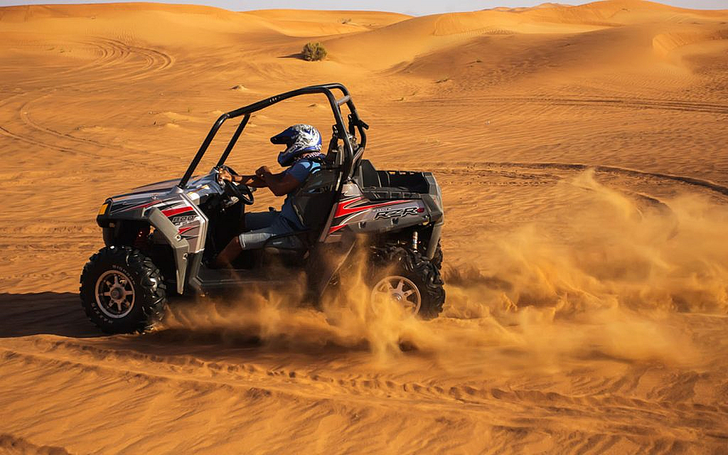 dune-buggy-in-Dubai-B-22-10-1024x640